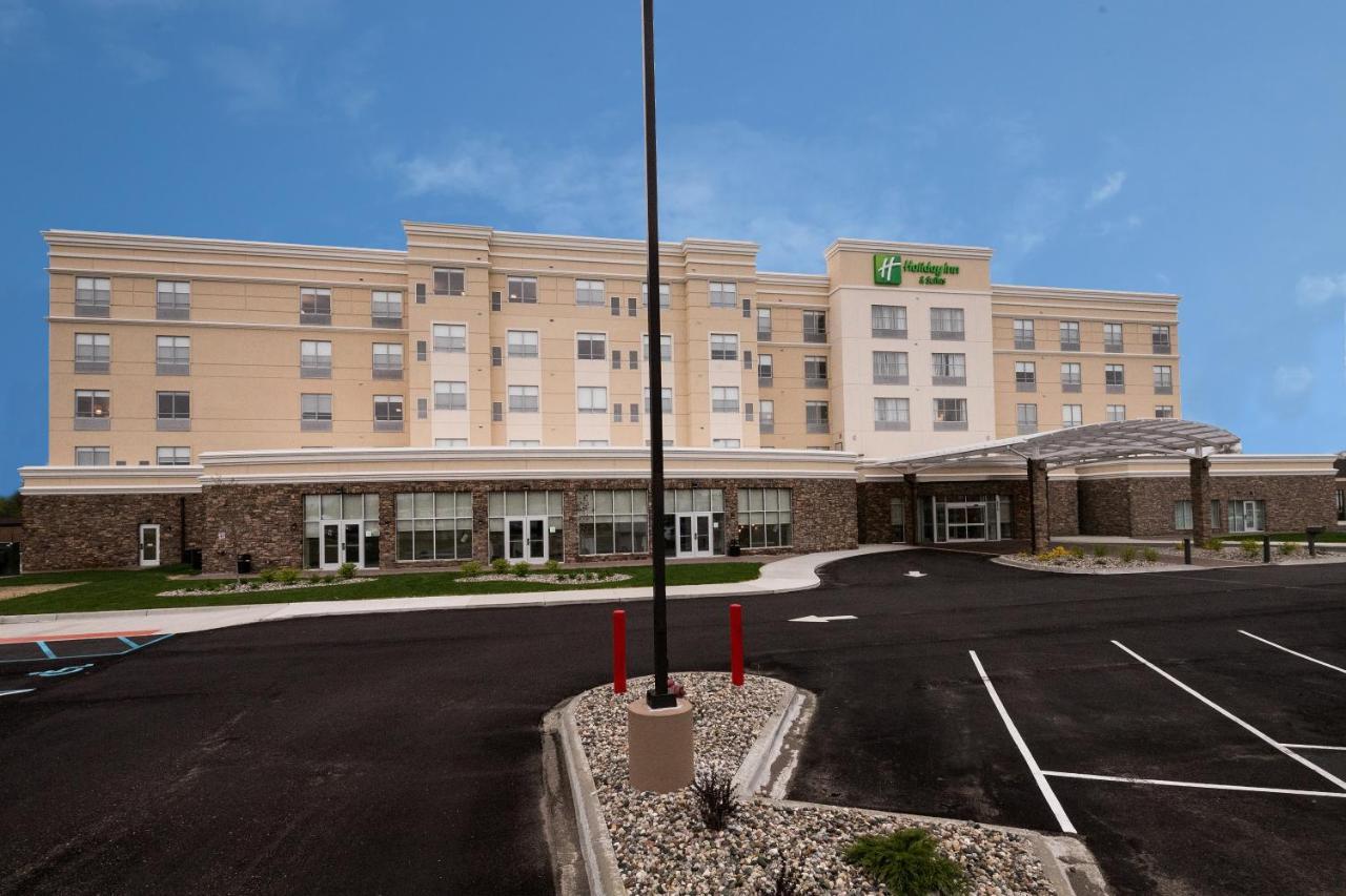 Holiday Inn & Suites Detroit - Troy By Ihg Εξωτερικό φωτογραφία