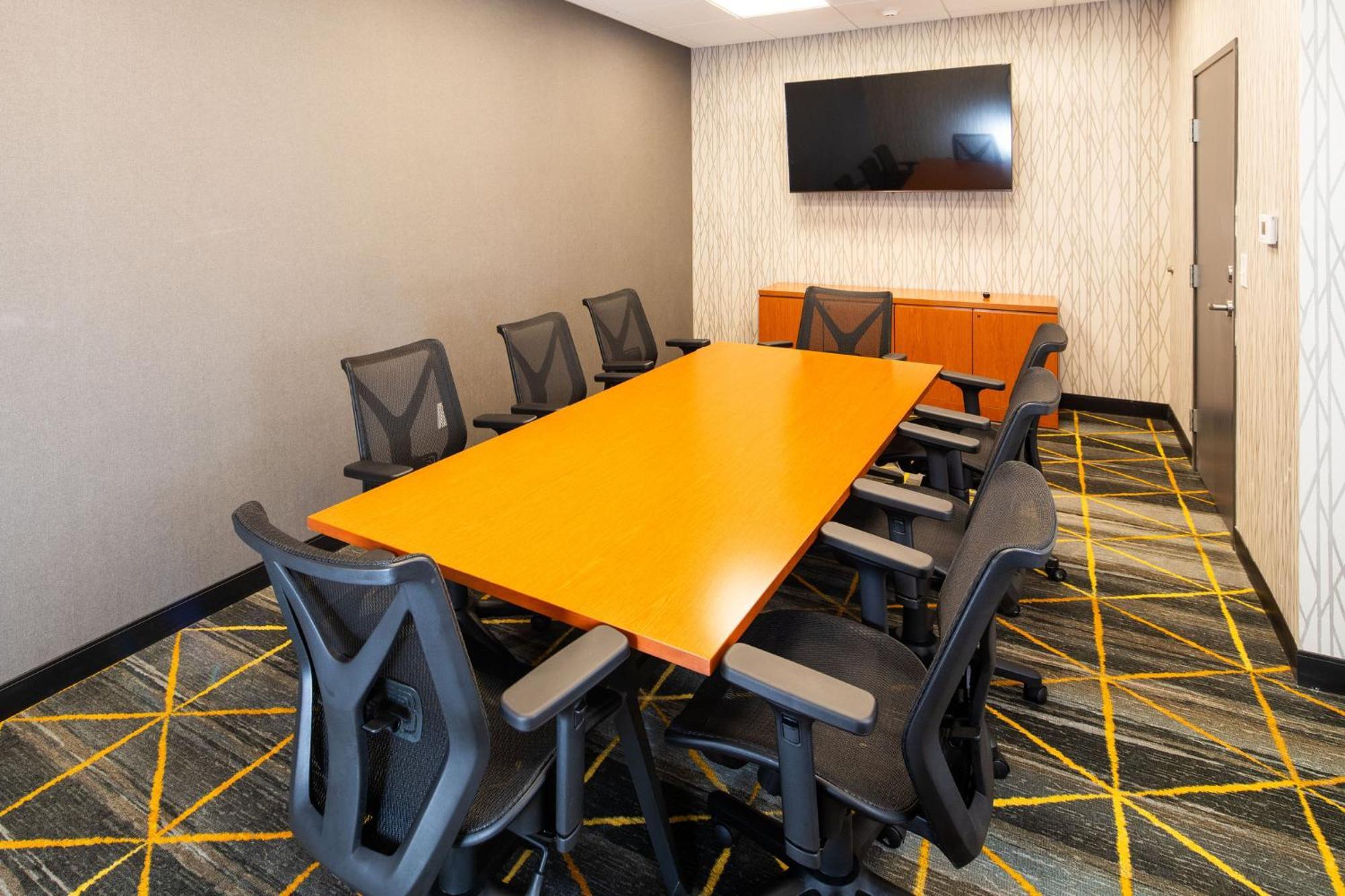 Holiday Inn & Suites Detroit - Troy By Ihg Εξωτερικό φωτογραφία
